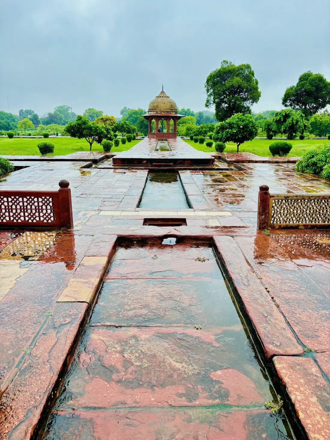 Ram Bagh (Bagh-i-Gul Afshan / Aram Bagh), Agra