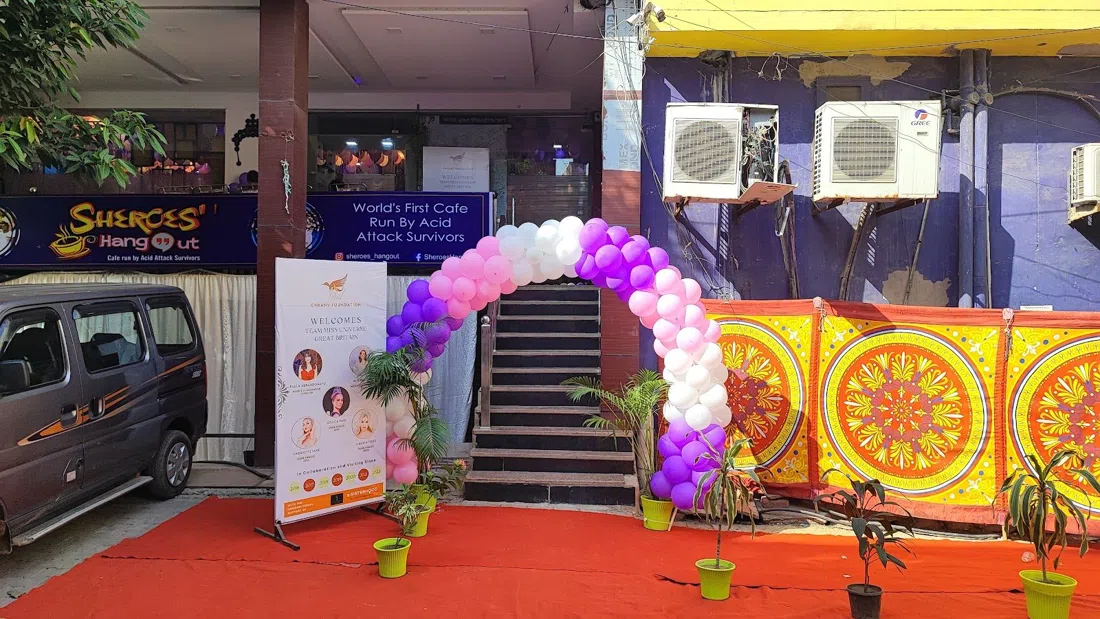 Sheroes Hangout Cafe, Agra