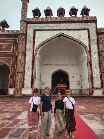 Walking Tour of Old Agra